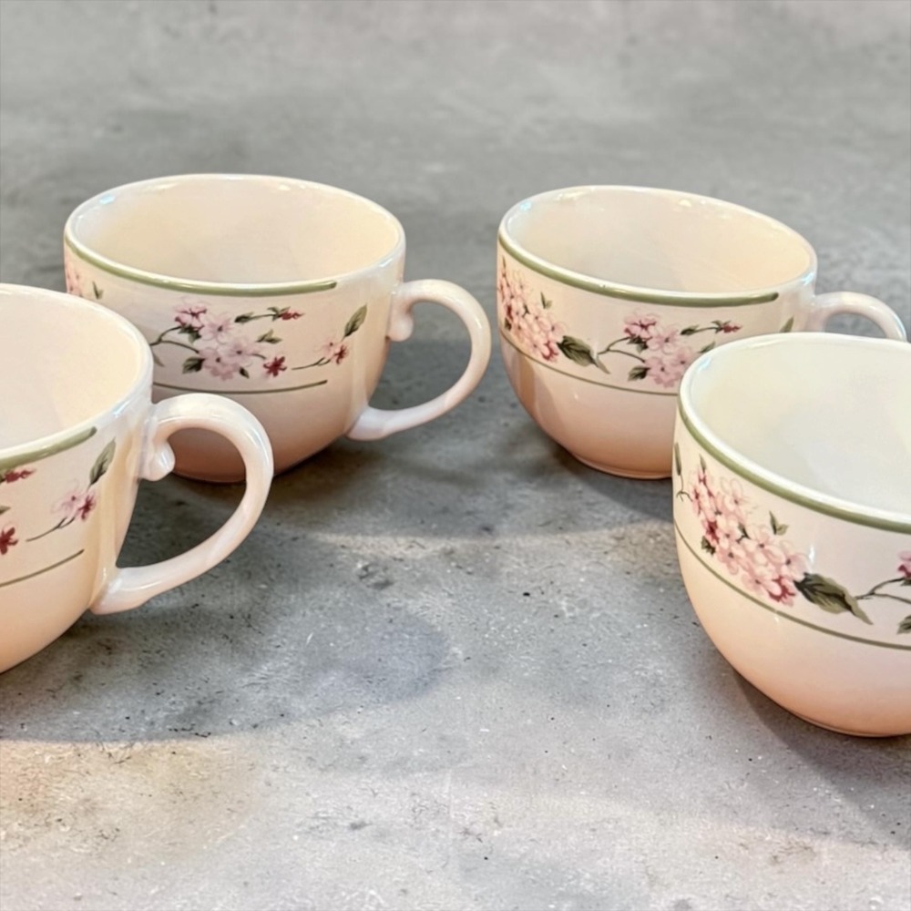 Set of 2 Martha Stewart Everyday Pink Hydrangea Ceramic Coffee Cups Teacups Vtg